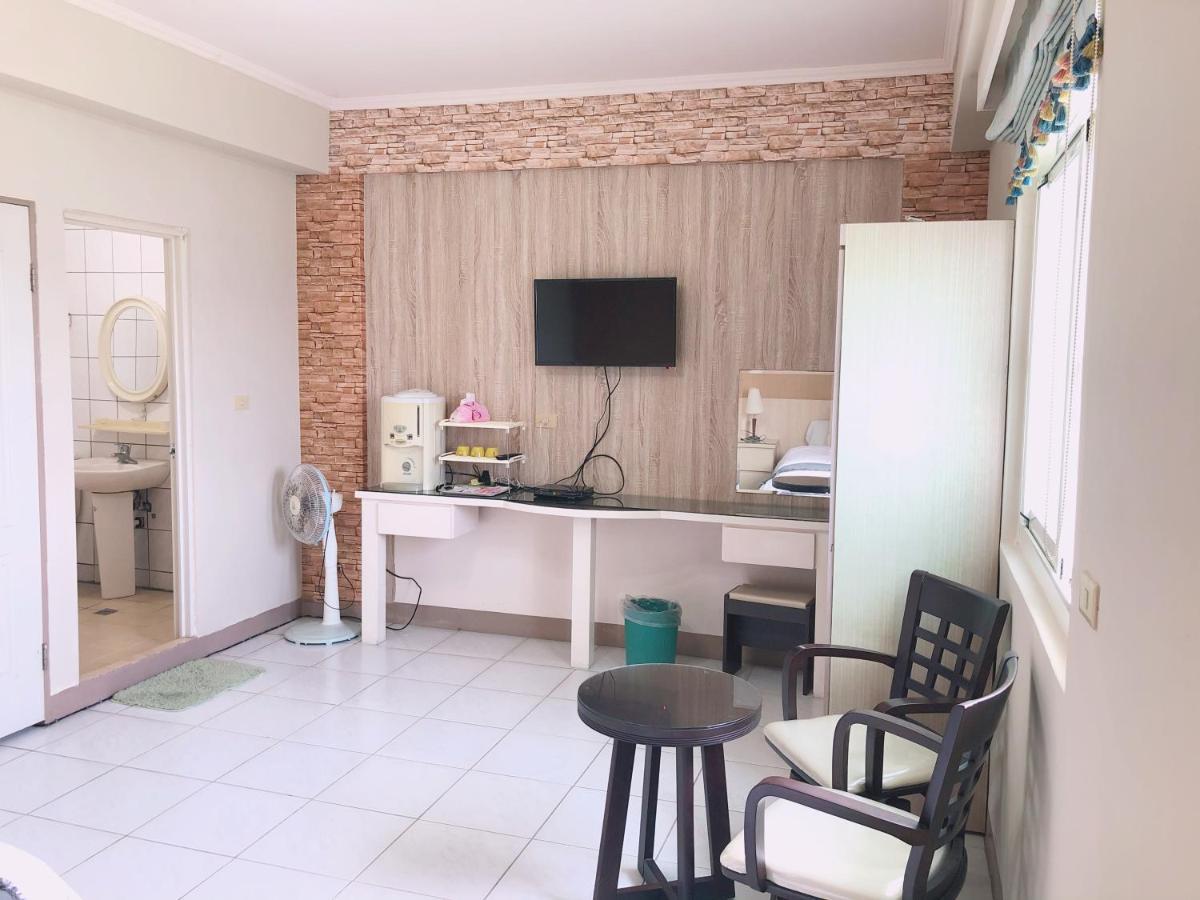 Chia Yun Homestay 羅東鎮 エクステリア 写真